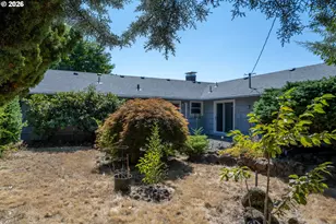 15727 SE Hawthorne Ct, Portland, OR 97233 - Photo 25