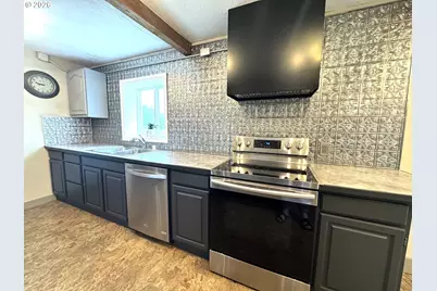 30703 NE Railroad Ave, Yacolt, WA 98675 - Photo 11