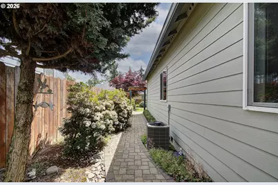 1813 S Sevier Rd, Ridgefield, WA 98642 - Photo 33