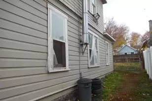 315 NW 8th St, Pendleton, OR 97801 - Photo 9