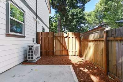 5473 N Fessenden St, Portland, OR 97203 - Photo 25