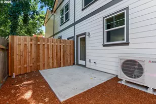 5473 N Fessenden St, Portland, OR 97203 - Photo 23