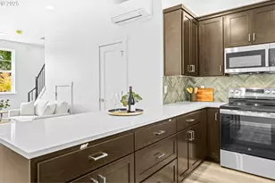 5473 N Fessenden St, Portland, OR 97203 - Photo 7