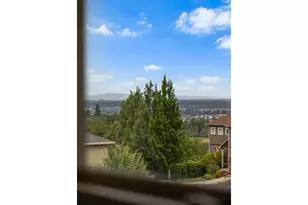 1638 NW Klickitat St, Camas, WA 98607 - Photo 13
