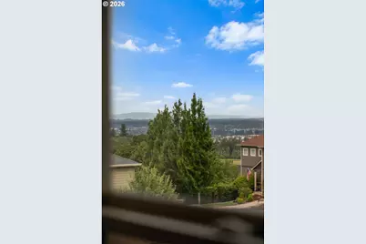 1638 NW Klickitat St, Camas, WA 98607 - Photo 13