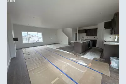 873 E Kinsley Ave, Hermiston, OR 97838 - Photo 5