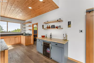 1655 Gem Dr, Roseburg, OR 97471 - Photo 13