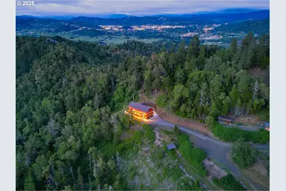 1655 Gem Dr, Roseburg, OR 97471 - Photo 1