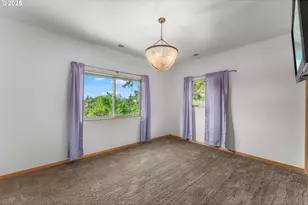 1655 Gem Dr, Roseburg, OR 97471 - Photo 33