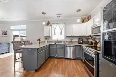 3717 Riviera, Eugene, OR 97402 - Photo 7