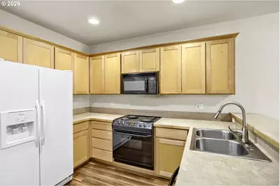 6509 NE Deer Run St, Hillsboro, OR 97124 - Photo 13