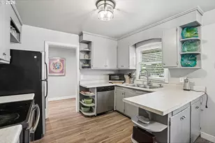 14707 SE Bush St, Portland, OR 97236 - Photo 17
