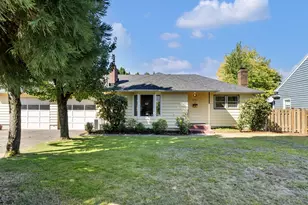 2701 NE 105th Ave, Portland, OR 97220 - Photo 3