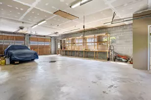 2701 NE 105th Ave, Portland, OR 97220 - Photo 21