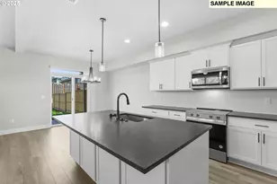 313 E Caribou Ct, La Center, WA 98629 - Photo 13