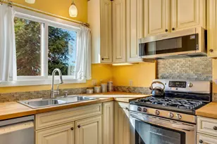 941 16th St, Astoria, OR 97103 - Photo 15