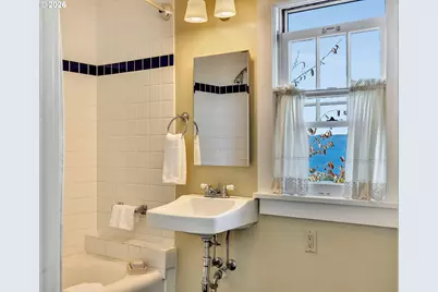 941 16th St, Astoria, OR 97103 - Photo 23