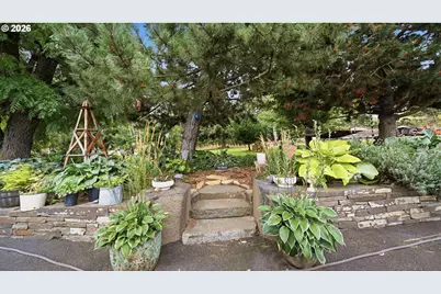 1736 Markham Rd, Hood River, OR 97031 - Photo 7