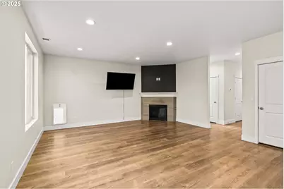 2540 Fieldcress Rd, Eugene, OR 97403 - Photo 7