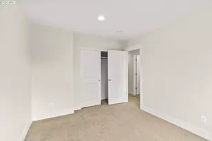 2540 Fieldcress Rd, Eugene, OR 97403 - Photo 15