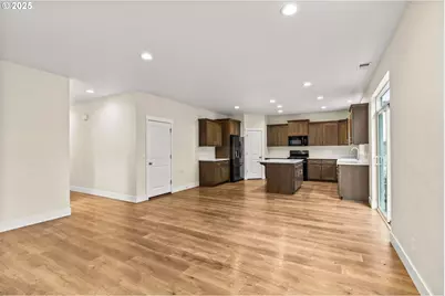 2540 Fieldcress Rd, Eugene, OR 97403 - Photo 9