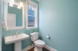 26 SE 69th Ave, Portland, OR 97215 - Photo 5