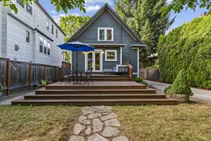 132 NE Cook St, Portland, OR 97212 - Photo 29