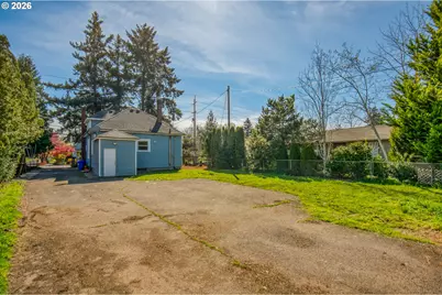 5845 SE Holgate Blvd, Portland, OR 97206 - Photo 3