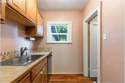 173 Pioneer Ave, Castle Rock, WA 98611 - Photo 13