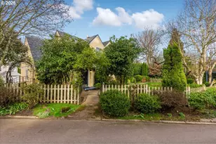 5390 Grove St, West Linn, OR 97068 - Photo 3