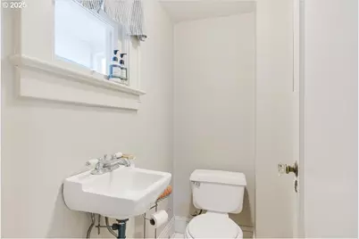 5390 Grove St, West Linn, OR 97068 - Photo 19