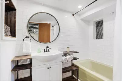 5390 Grove St, West Linn, OR 97068 - Photo 33