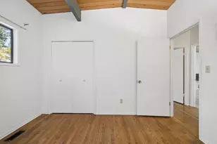 2950 SW Sunset Blvd, Portland, OR 97239 - Photo 21
