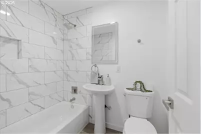 10218 N Tyler Ave, Portland, OR 97203 - Photo 15