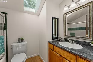 104 NW Dawnhill Ct, Grants Pass, OR 97526 - Photo 25