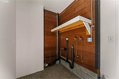 104 NW Dawnhill Ct, Grants Pass, OR 97526 - Photo 13