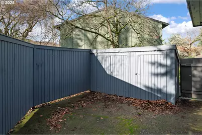 23932 NE Poplar Ct, Wood Village, OR 97060 - Photo 27