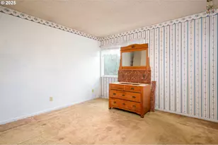 23932 NE Poplar Ct, Wood Village, OR 97060 - Photo 19