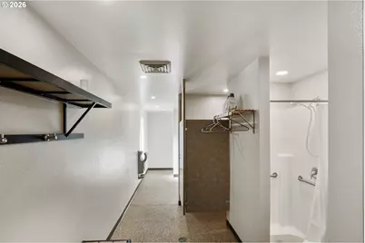 3700 Babcock Ln #106, Eugene, OR 97401 - Photo 35