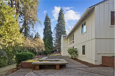 11404 S Breyman Ct, Portland, OR 97219 - Photo 25