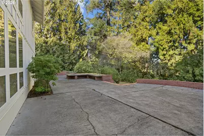 11404 S Breyman Ct, Portland, OR 97219 - Photo 23