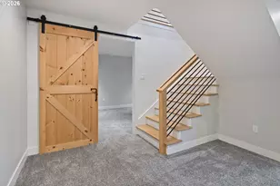 11404 S Breyman Ct, Portland, OR 97219 - Photo 17