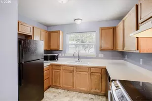 19155 SE Yamhill St, Portland, OR 97233 - Photo 11