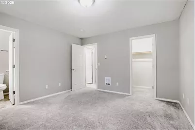 19155 SE Yamhill St #17, Portland, OR 97233 - Photo 15