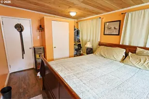 93621 Driftwood Inn Ln, North Bend, OR 97459 - Photo 21