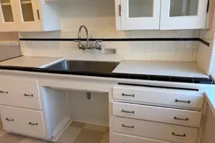 2010 SE Sherman St, Portland, OR 97214 - Photo 13