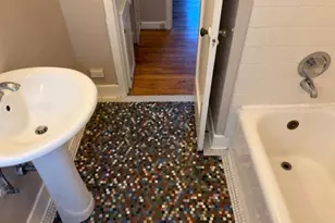 2010 SE Sherman St, Portland, OR 97214 - Photo 17