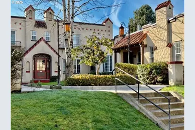 2010 SE Sherman St, Portland, OR 97214 - Photo 1