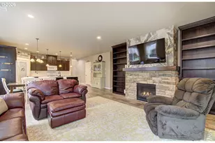 1919 SE 25th Wy, Battle Ground, WA 98604 - Photo 5