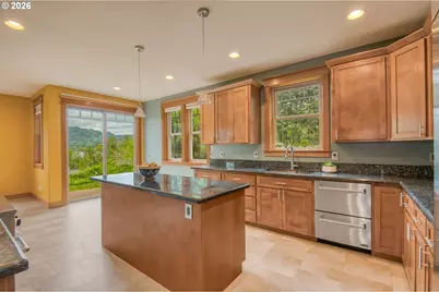 48025 E Historic Columbia Ri Hwy, Corbett, OR 97019 - Photo 21